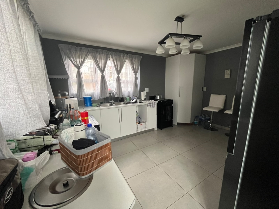 To Let 3 Bedroom Property for Rent in Northcrest Eastern Cape
